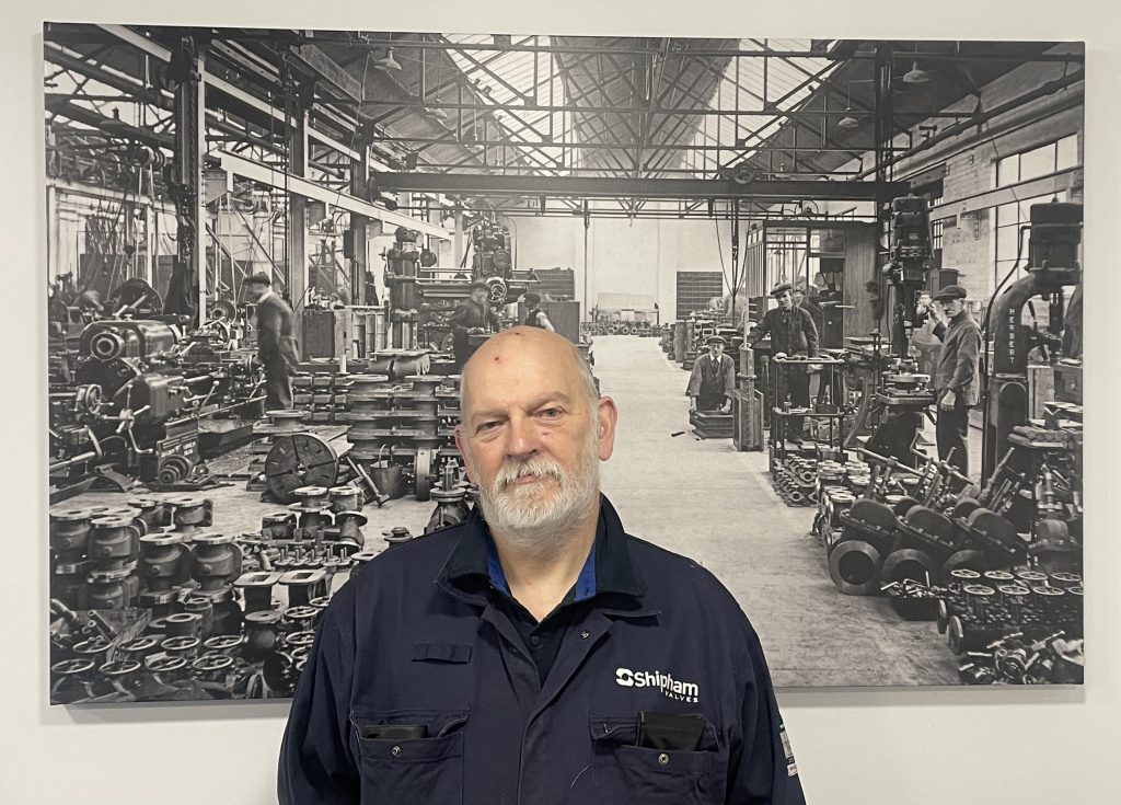 Engineering & machining specialist Chris Robinson celebrates 40 years with Shipham valves